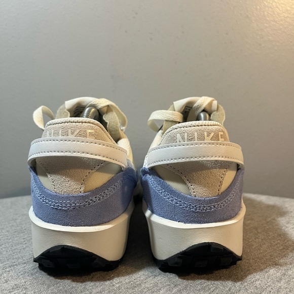 Nike Waffle Debut Soft Pearl/White Athletic Women's Shoe Size 7 DH9523-007​​ - Picture 5 of 10